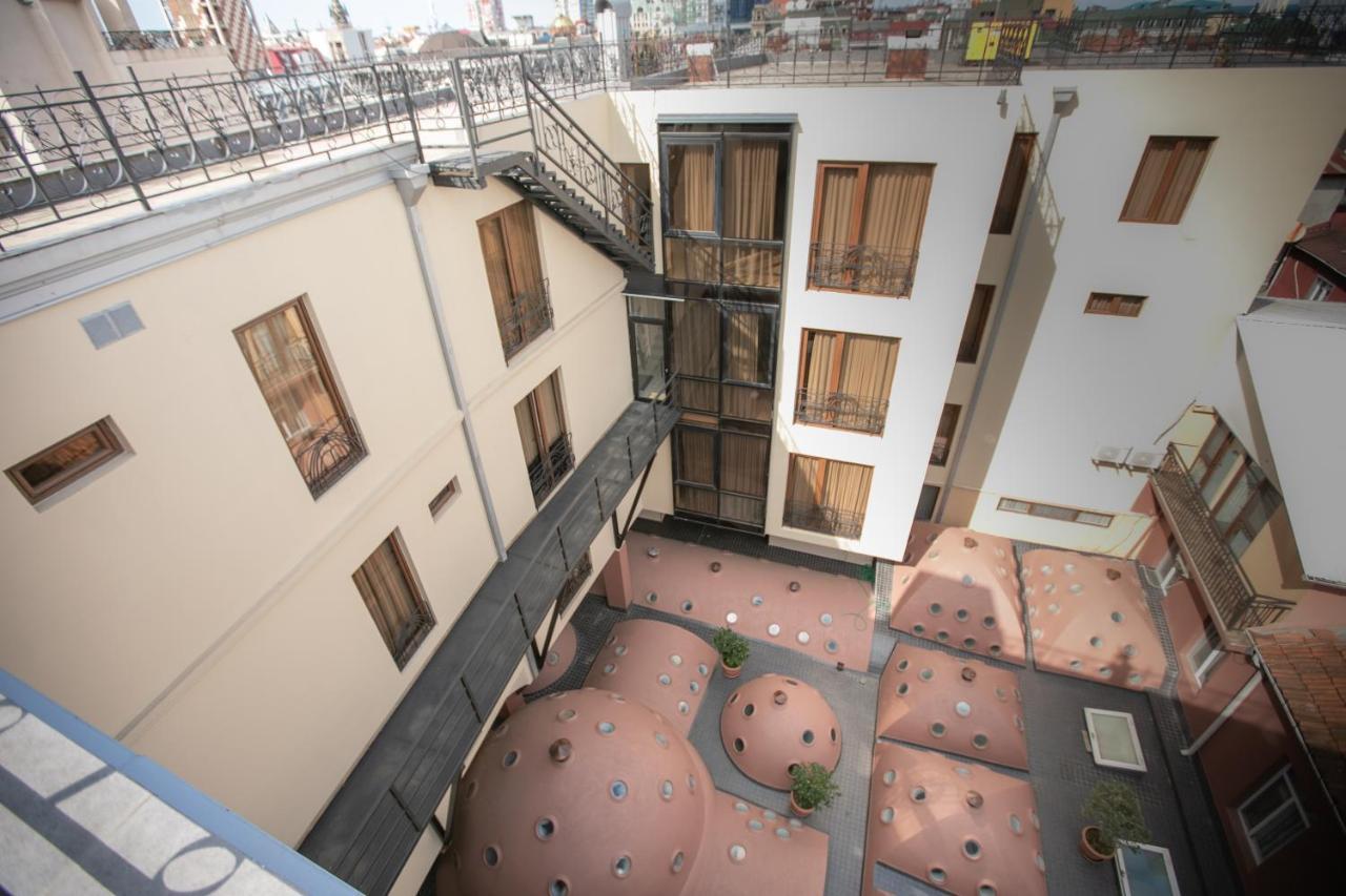 Royal Venezia Hotel Batumi Exterior photo