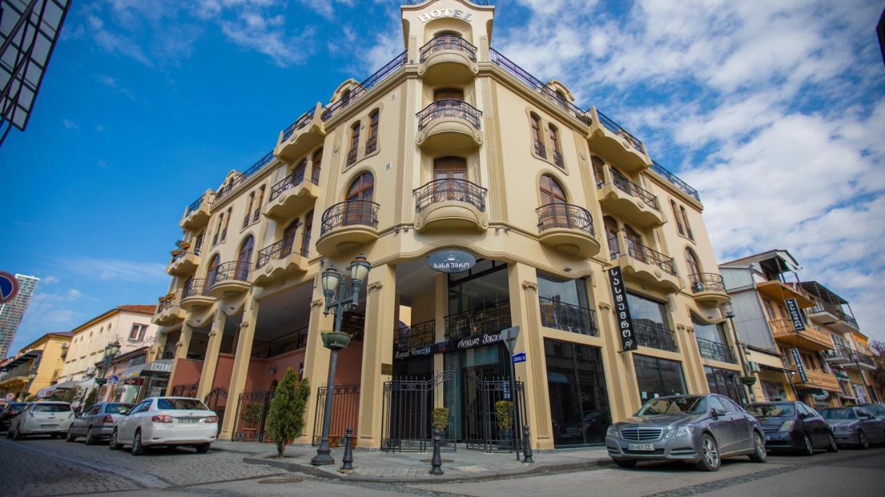 Royal Venezia Hotel Batumi Exterior photo